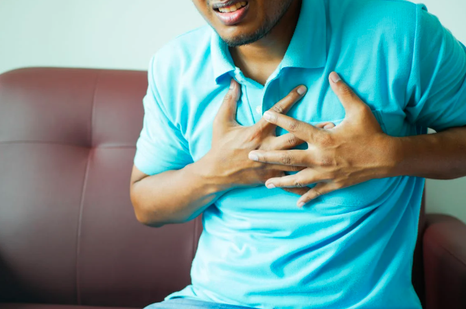 Stroke Warning Signs: 8 Symptoms That May Appear Early