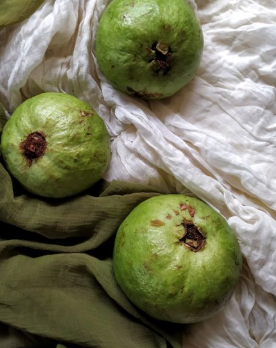 The Surprising Health Benefits of This Fruit for Blood Sugar and Hair Health